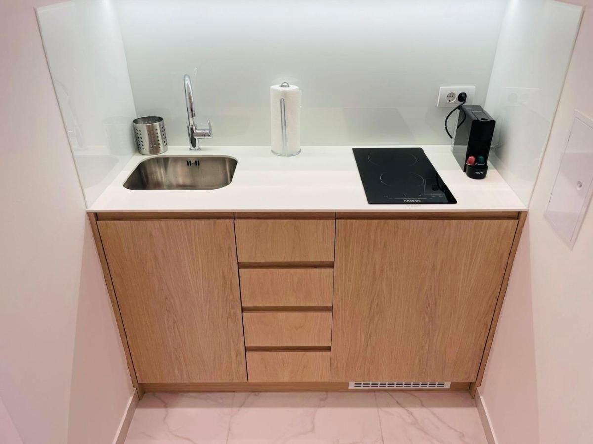 Zeus Design Compact City Aparmtent Wenen Buitenkant foto