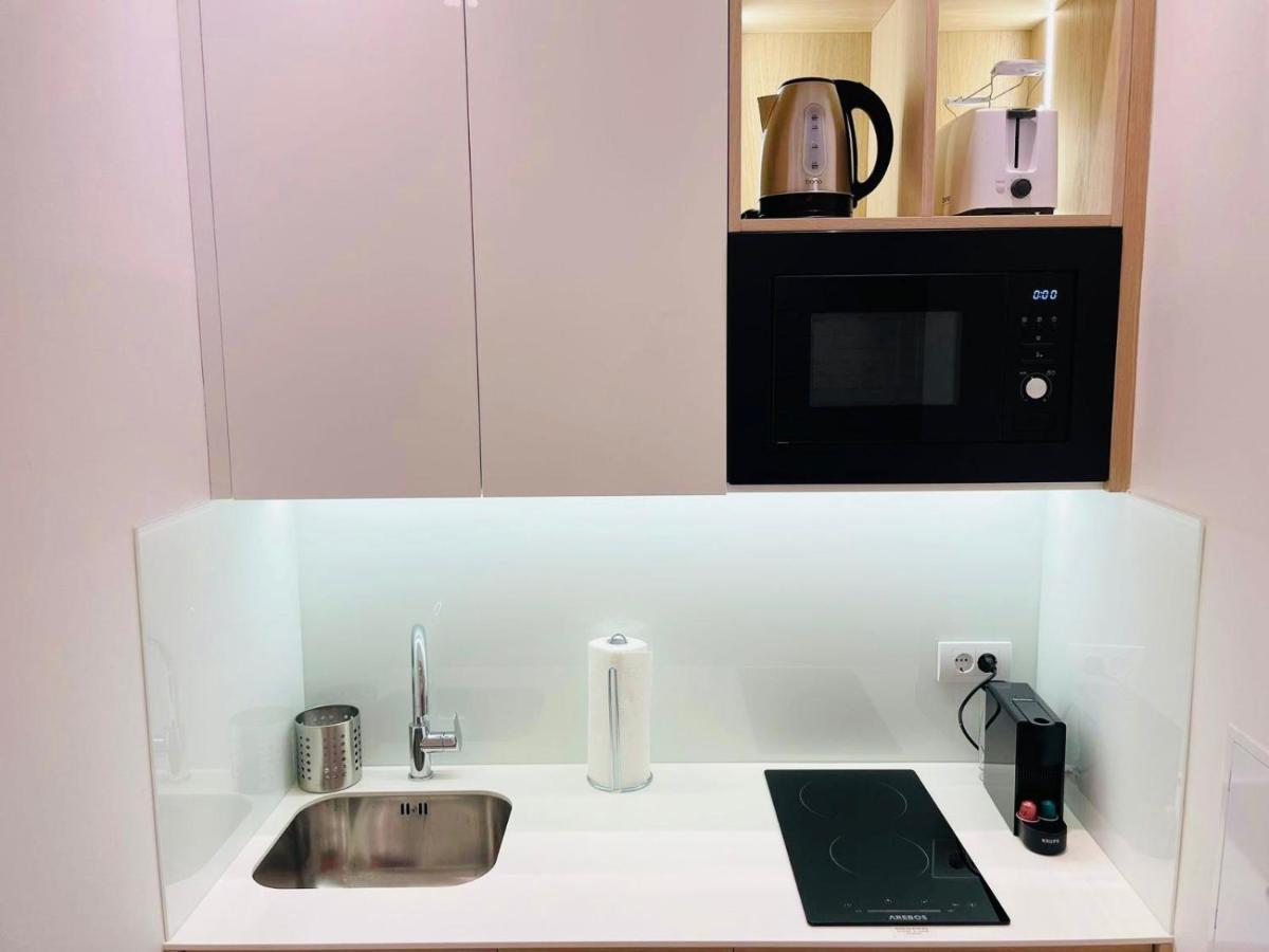 Zeus Design Compact City Aparmtent Wenen Buitenkant foto