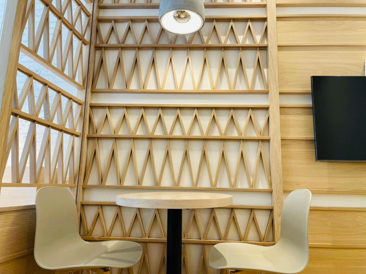 Zeus Design Compact City Aparmtent Wenen Buitenkant foto